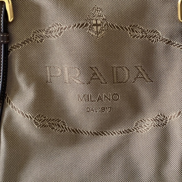 “GREAT HOLIDAY GIFT”🎁 Prada canvas/leather satchel - Picture 3 of 7